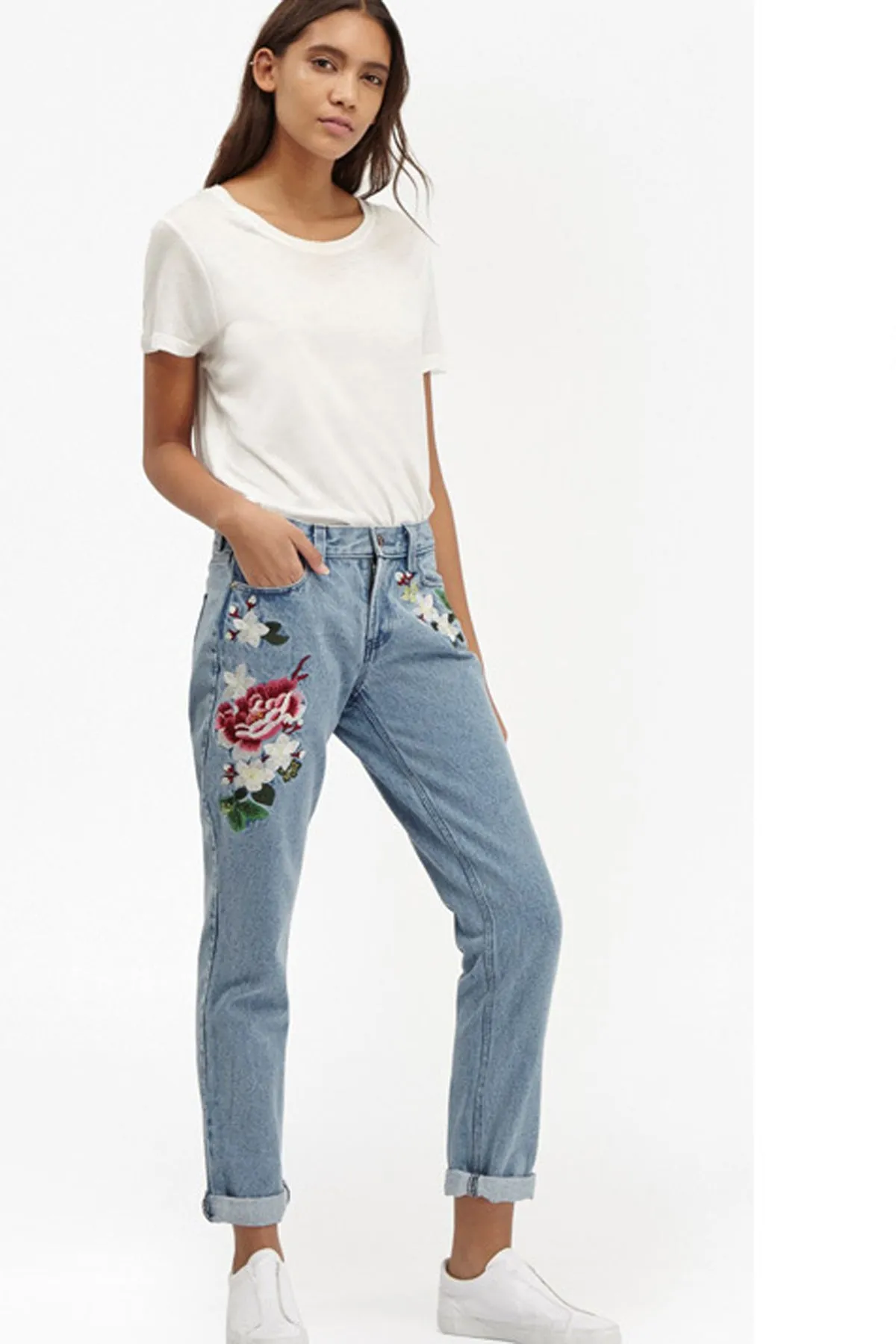 3D Embroidery Flowers Middle Waist Loose Pencil Jeans