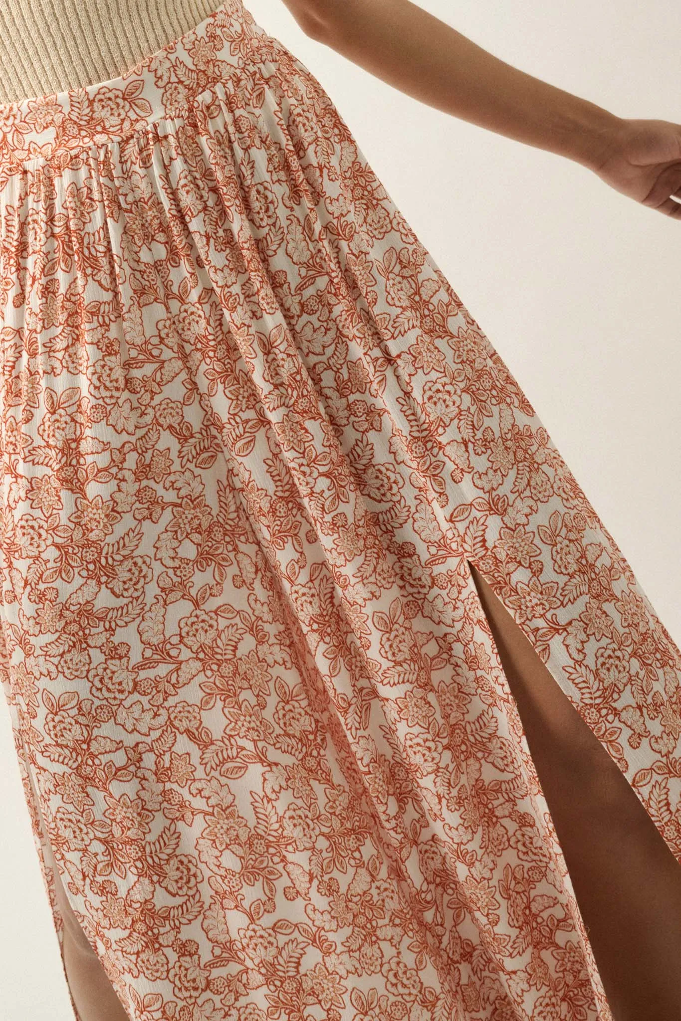 Fascinating Flowers Floral Split-Leg Palazzo Pants