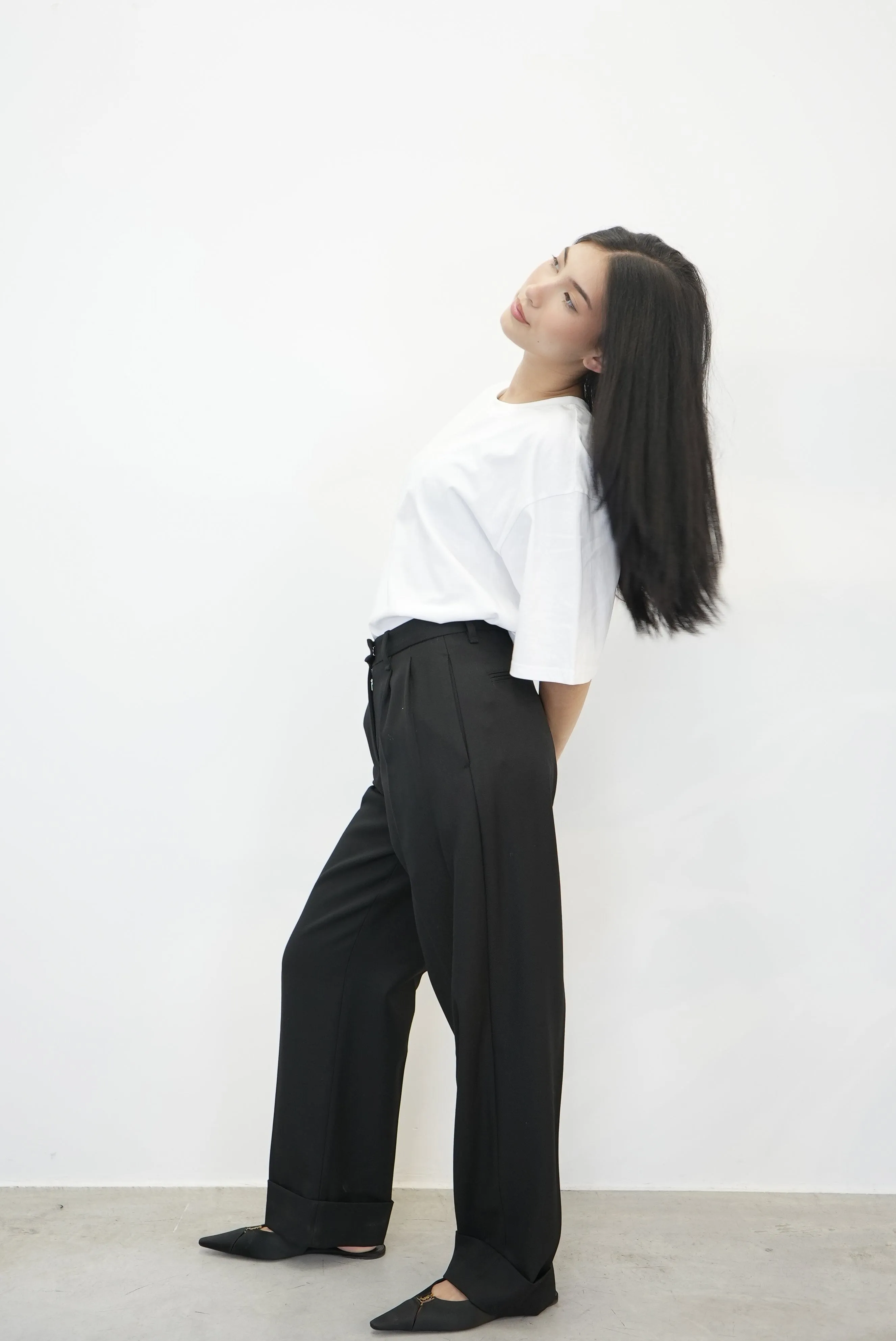 MARIANNE BOYISH LOOSE FIT PANTS